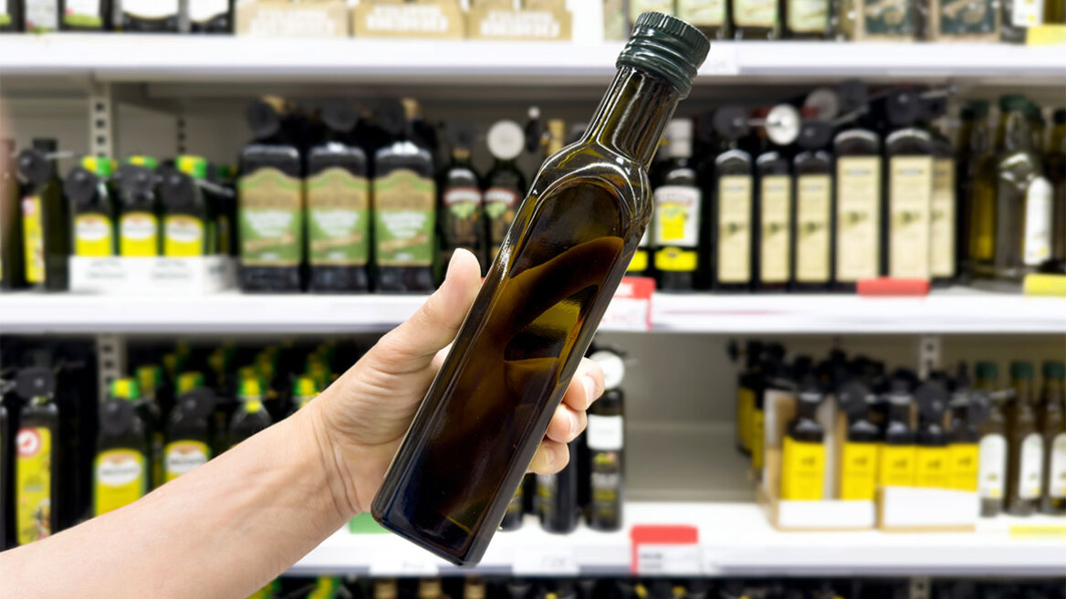 Από το λάδι, στις σοκολάτες και το έμενταλ: Τι συμβαίνει με τις κλοπές τροφίμων
