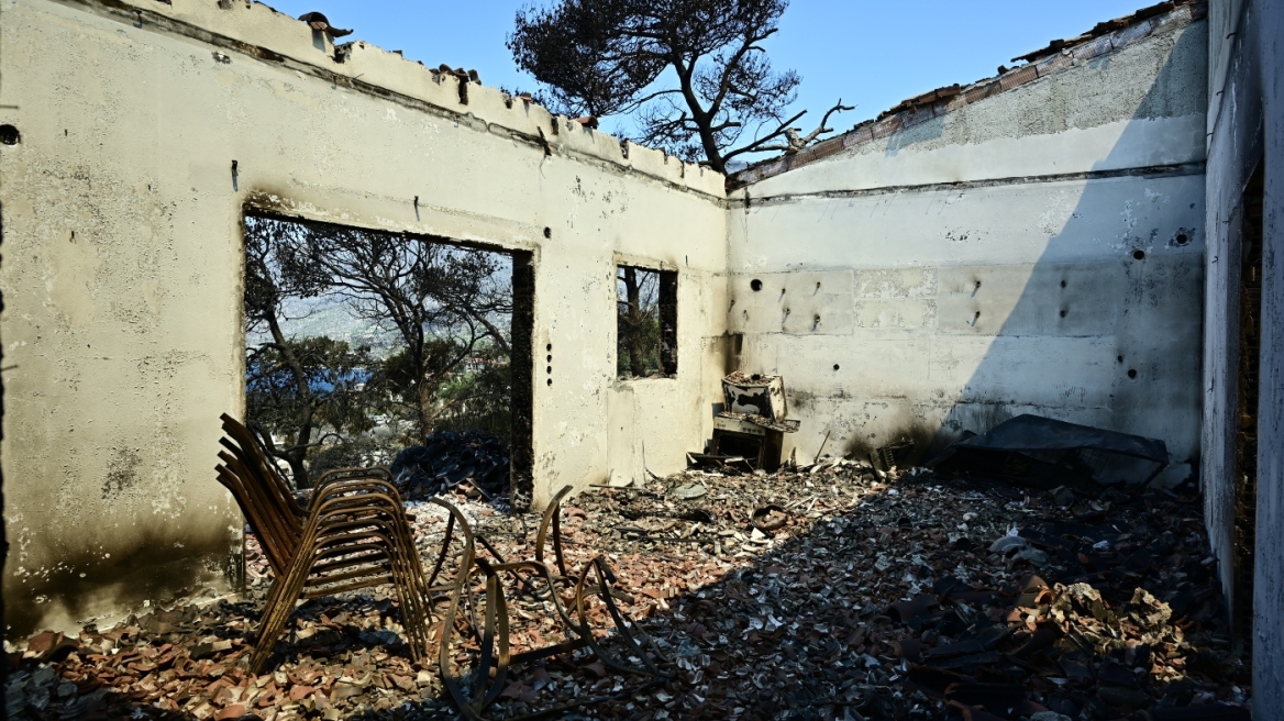 Πυρκαγιές: 325 αυτοψίες κτιρίων στις πληγείσες περιοχές, 118 χαρακτηρίστηκαν κόκκινα