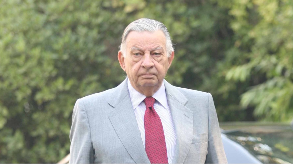 Την Τρίτη στη Μητρόπολη Αθηνών η κηδεία του Γιάννη Βαρβιτσιώτη
