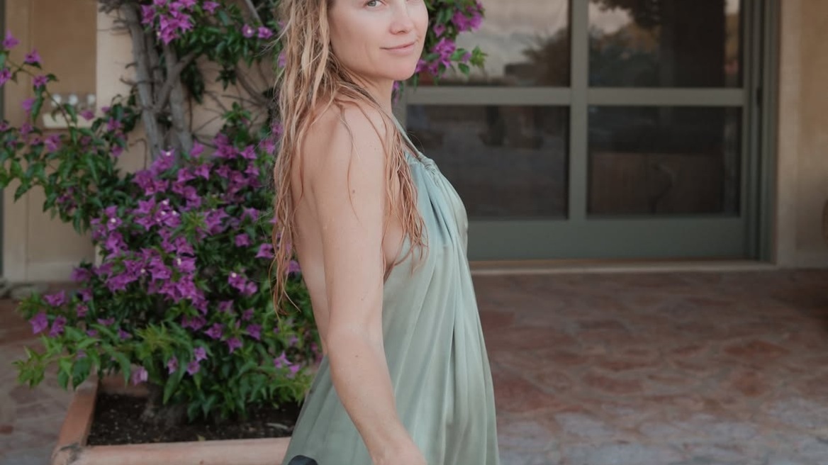 Kate Hudson: Οι νέες φωτογραφίες από τις καλοκαιρινές διακοπές της στην Ευρώπη και οι ανέμελες στιγμές στην Ελλάδα