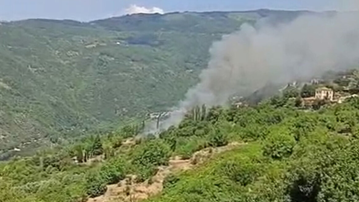 Οριοθετήθηκε η φωτιά στον Άγιο Λαυρέντιο Πηλίου 
