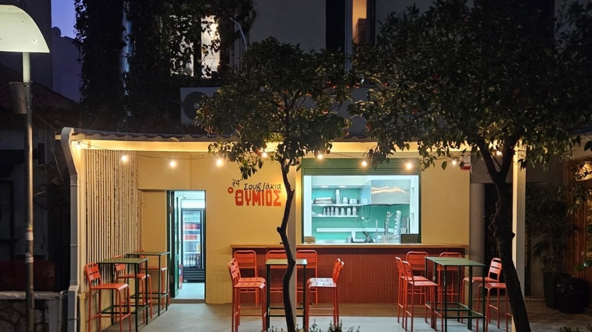 Το street food στα καλύτερά του: 5 επιλογές σε αθηναϊκές καντίνες και σουβλατζίδικα