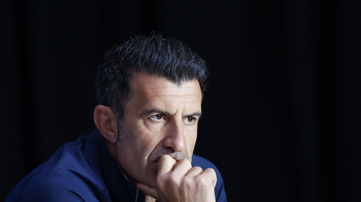 Φίγκο για Ινφαντίνο: Πρέπει να φύγει τώρα, δεν είναι αργά για να σωθεί το ποδόσφαιρο  