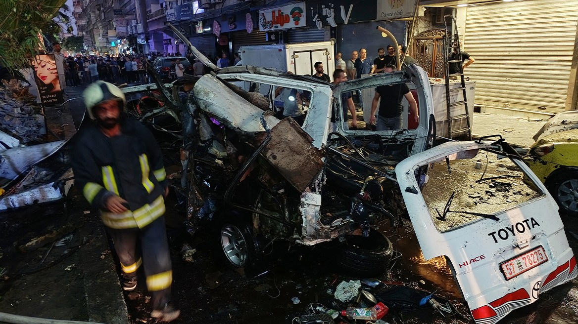 Έκρηξη σε λεωφορείο σε πόλη κοντά στην Δαμασκό, τουλάχιστον δύο νεκροί και 13 τραυματίες, δείτε βίντεο