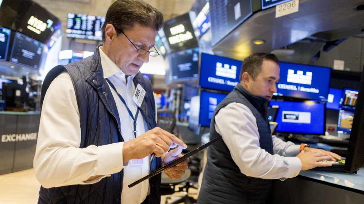Ελεγχόμενες απώλειες στη Wall Street - Στο επίκεντρο Ιράν, πετρέλαιο και πληθωρισμός