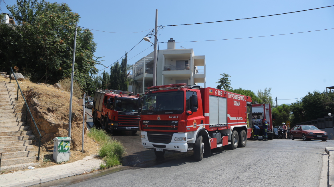 Φωτιά σε διαμέρισμα στη Νέα Σμύρνη