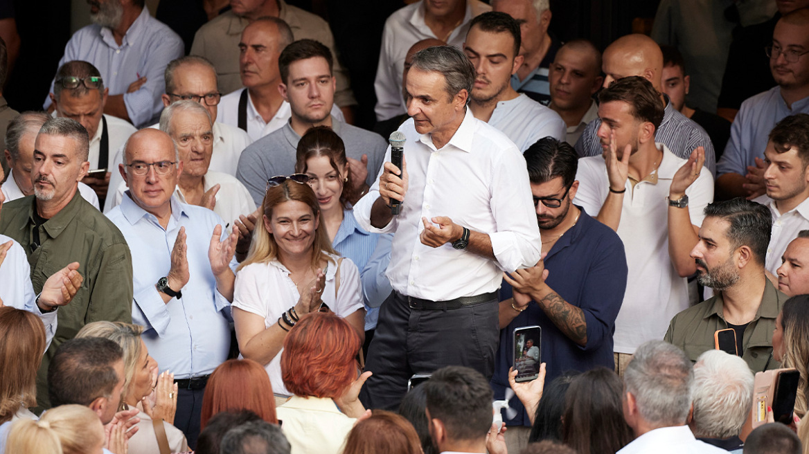 Μητσοτάκης από Κοζάνη: Πριν από τις εκλογές ο κατώτατος μισθός θα έχει ξεπεράσει τα 950 ευρώ