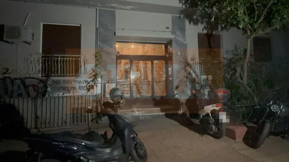 Φρίκη στην Κυψέλη: Βρέθηκε νεκρό βρέφος μέσα σε δοχείο που ήταν κρυμμένο σε βαλίτσα