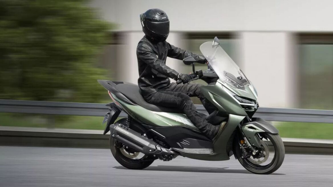 Στην Ελλάδα το scooter της Zontes με τα 39 άλογα - Πόσο κοστίζει;