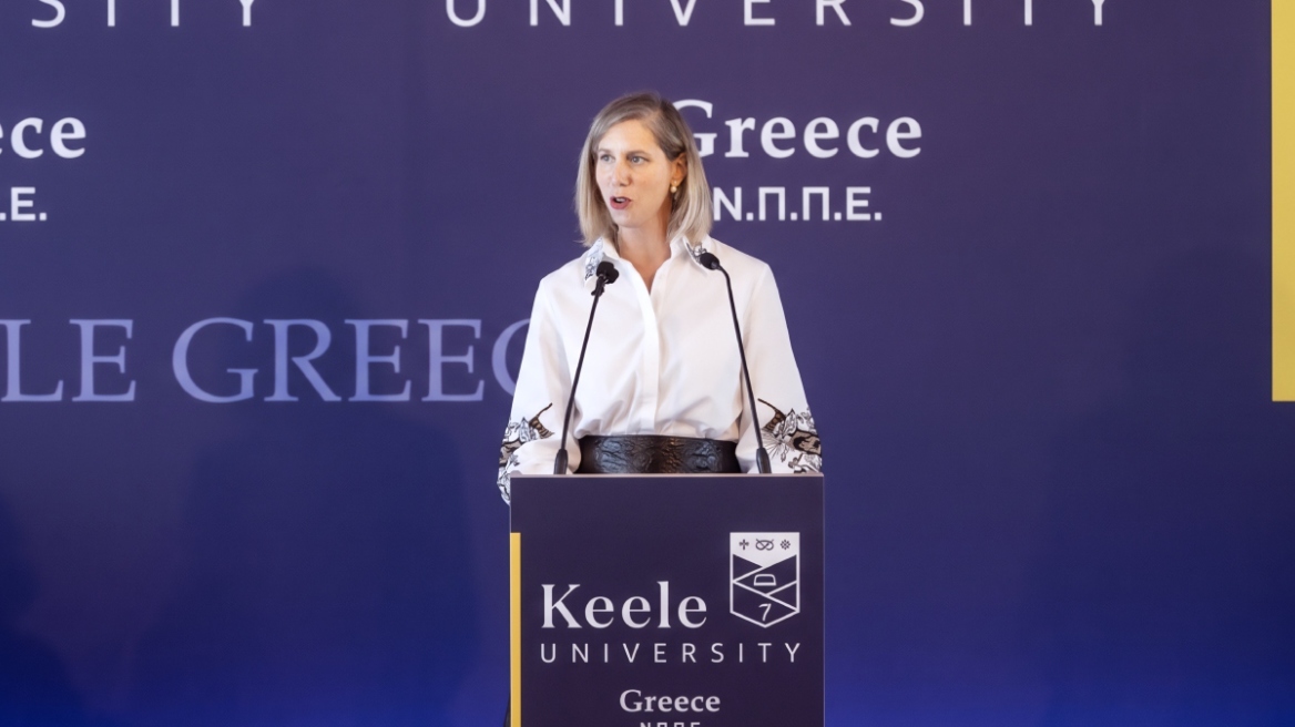 «Η άδεια λειτουργίας ανακτήθηκε, το πλάνο μας συνεχίζεται», λέει η πρόεδρος του Πανεπιστημίου Keele