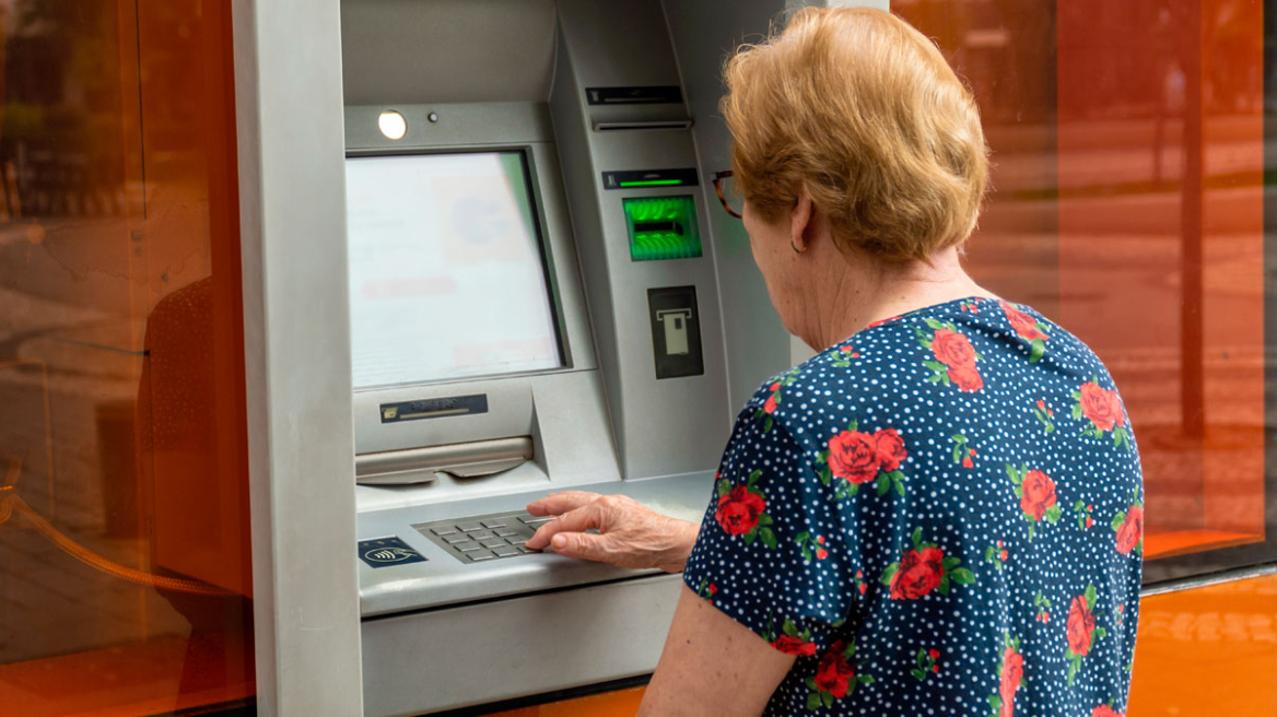 Χωρίς οικονομικά κριτήρια η ενίσχυση των 400 ευρώ σε 2.2 εκατ. συνταξιούχους

