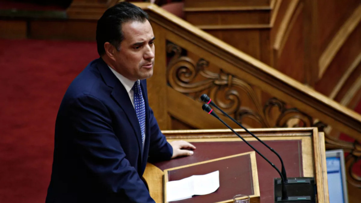 Άδωνις Γεωργιάδης στη Βουλή: Ξεκινούν οι διαπραγματεύσεις για να μην αποσυρθεί το φάρμακο για τον καρκίνο του μαστού