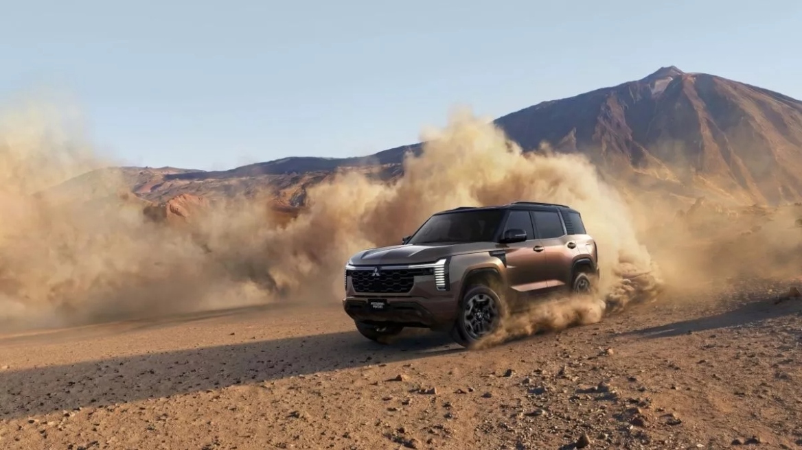 To Mitsubishi Pajero επιστρέφει