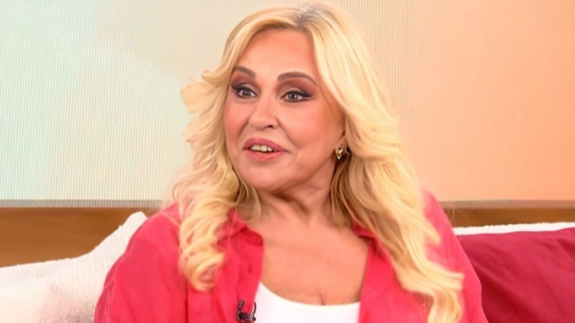 Μπέσσυ Αργυράκη: Κάναμε με την κόρη μου βίντεο με τίτλο «εξηγώ στη μαμά μου γιατί δεν παντρεύομαι», έμεινα με το στόμα ανοιχτό με αυτά που άκουγα