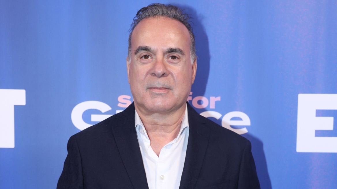 Ο Φώτης Σεργουλόπουλος επιστρέφει στο θεατρικό σανίδι υπό τις σκηνοθετικές οδηγίες του Φωκά Ευαγγελινού