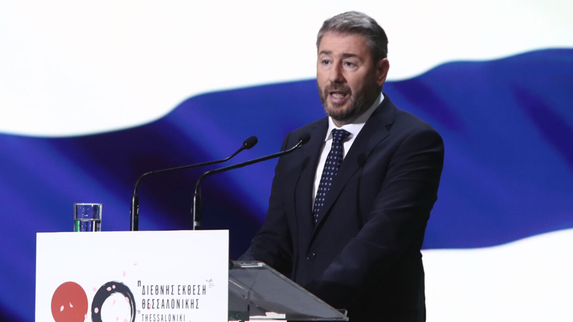 Ανδρουλάκης από τη ΔΕΘ: Το δίλημμα στην Κεντροαριστερά, οι 7 δεσμεύσεις και η μάχη με τον Τσίπρα
