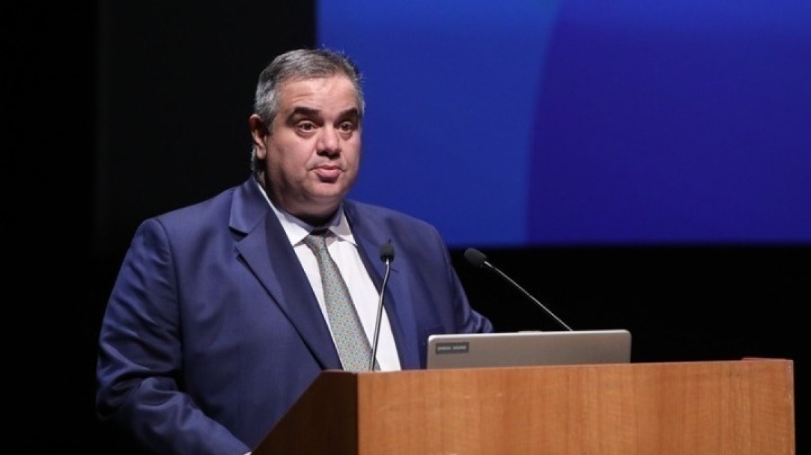 Σπανάκης για Ανδρουλάκη: Δεν είπε πού θα βρει τα χρήματα για τις εξαγγελίες του
