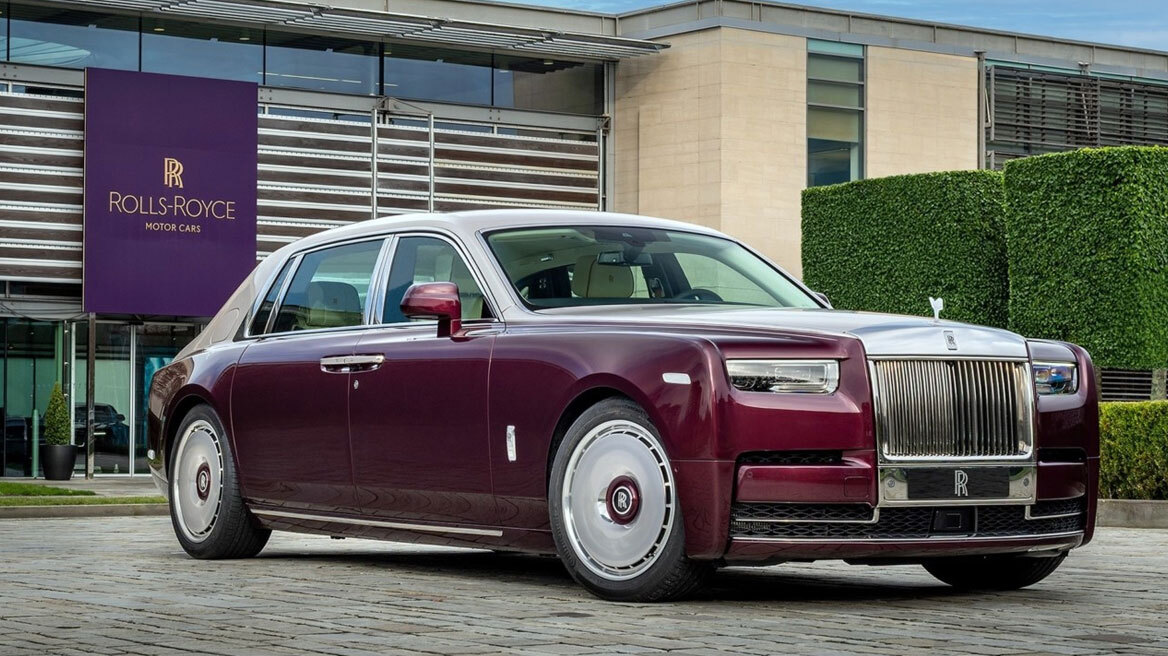 9 μήνες για ένα κολιμπρί: Η νέα τρέλα της Rolls-Royce
