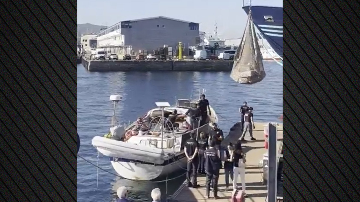 Κότερο με πάνω από 2 τόνους κοκαΐνης κατέσχεσαν οι αρχές στην Ισπανία έπειτα από μεγάλη επιχείρηση, πέντε συλλήψεις, βίντεο