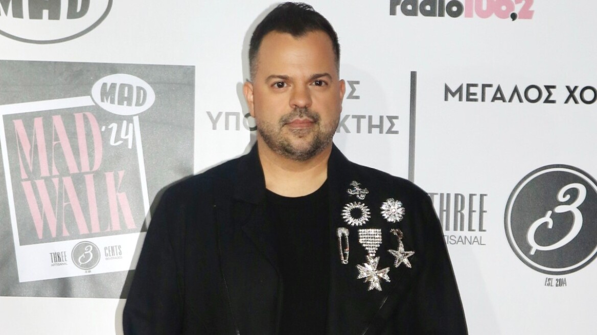 Νίκος Απέργης: Είμαι αρρωστοφοβικός, η τσάντα μου είναι ένα κινητό φαρμακείο