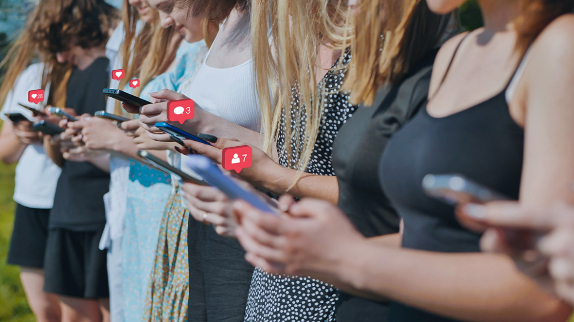 Η εξέλιξη της γλώσσας: Από τους Millennials και την Gen Z στην Gen Αlpha, πώς επικοινωνεί σήμερα η νέα γενιά