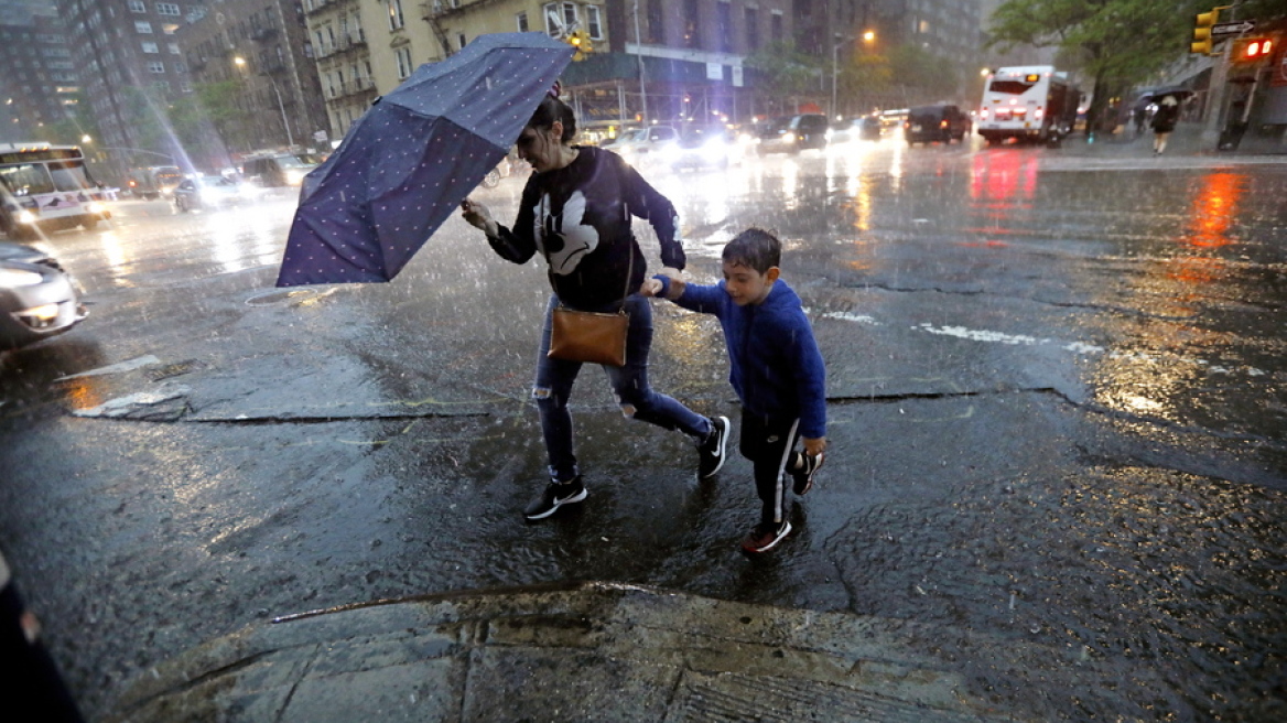 ΗΠΑ: Οι βορειοανατολικές πολιτείες προετοιμάζονται για μια ασυνήθιστη για την εποχή καταιγίδα