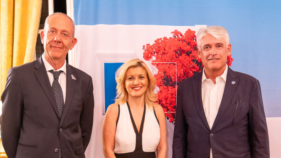Η Ελλάδα «ταξίδεψε» στο Παρίσι: εκδήλωση της SKY express και του ΕΟΤ στην Ελληνική Πρεσβεία, στο πλαίσιο της IFTM 2026