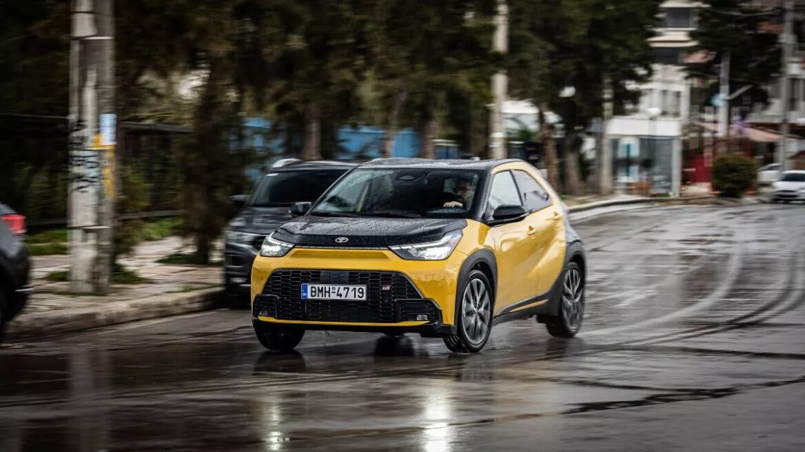 Δοκιμάζουμε το υβριδικό Toyota Aygo X - Πόσο κοστίζει στην Ελλάδα;