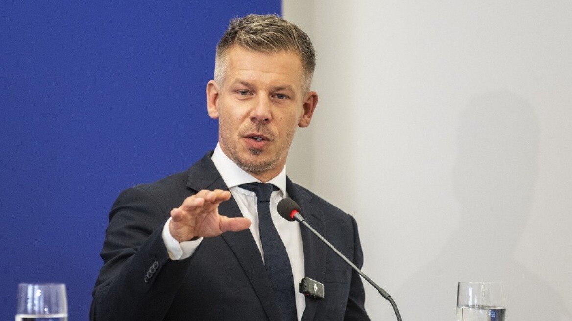 Άρση της ασυλίας για τον Ούγγρο πρωθυπουργό: Κατηγορείται ότι πέταξε στο ποτάμι κινητό άνδρα που τον βιντεοσκοπούσε
