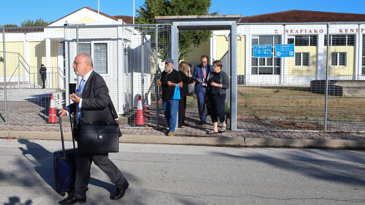 Συνεχίζουν οι καταθέσεις στη δίκη για τα Τέμπη: «Δεν μπορώ να πιστέψω ότι χάθηκαν επειδή δύο τρένα μπήκαν στην ίδια γραμμή»
