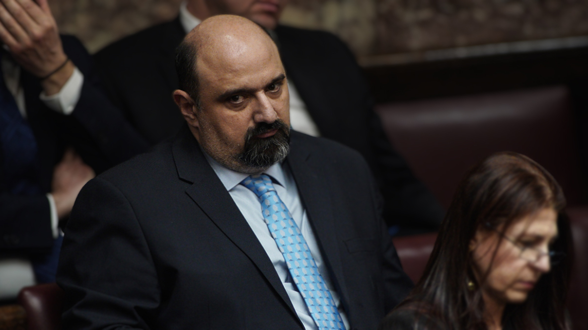 Πολιτική κόντρα για την παραπομπή Τριαντόπουλου στο Ειδικό Δικαστήριο: Τα τρία επιχειρήματα της κυβέρνησης, πού επιμένει η αντιπολίτευση
