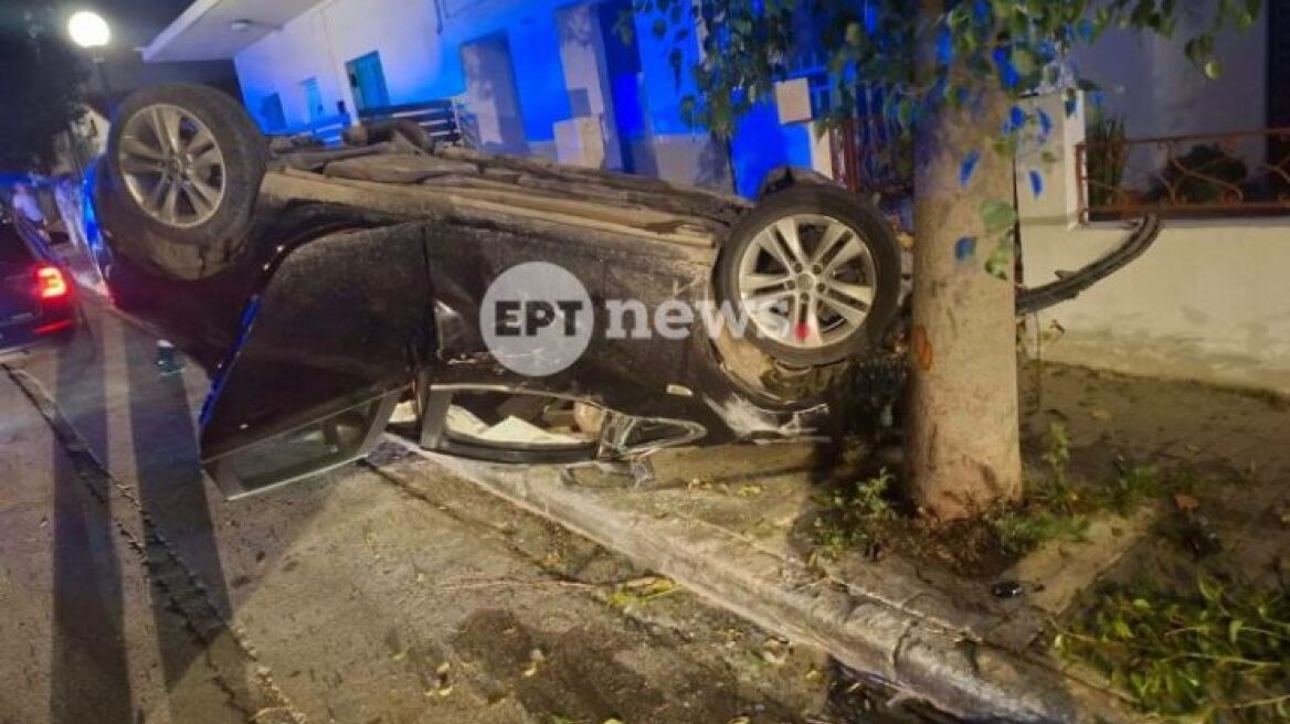 Τροχαίο με ανατροπή αυτοκινήτου στα Χανιά: Δύο από τους επιβάτες εγκατέλειψαν το σημείο