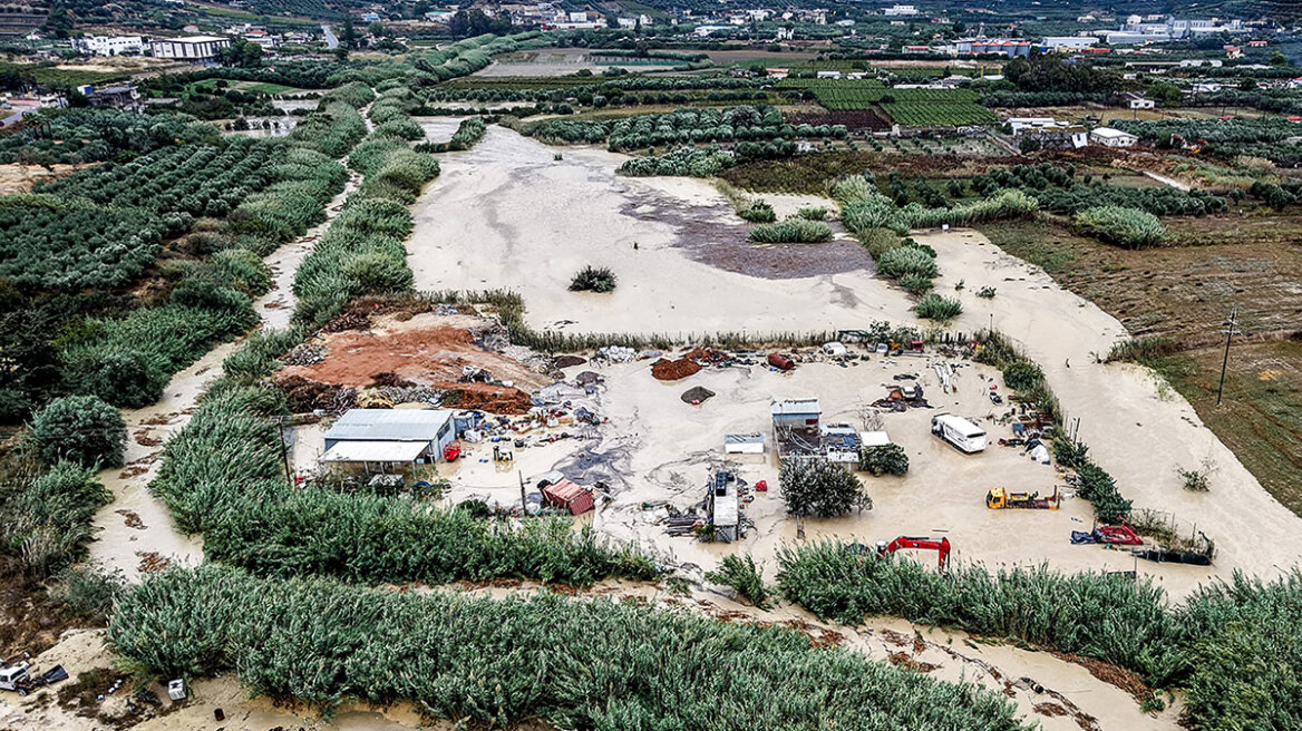 Σαρώνει η κακοκαιρία Ηράκλειο, Ρέθυμνο και Άγιο Νικόλαο: Αγωνία για βοσκό που αγνοείται από χθες, μπαράζ από 112 για περιορισμό μετακινήσεων
