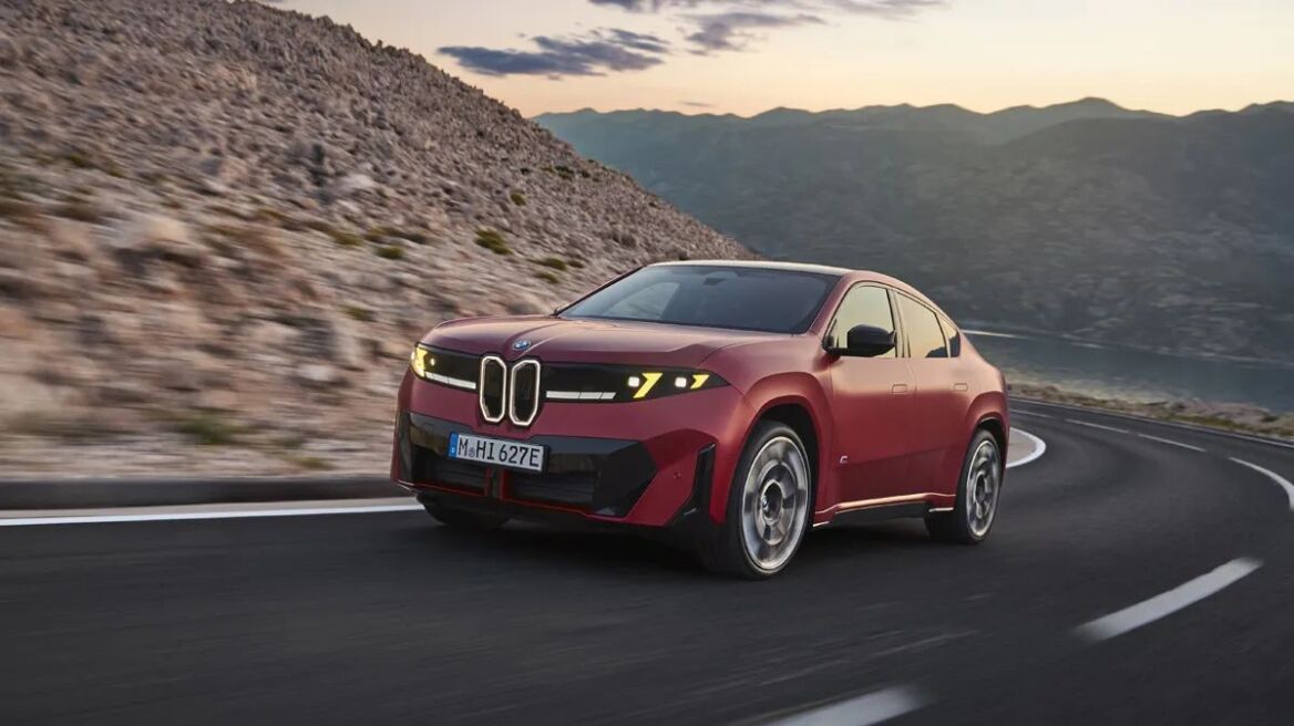 Ιδού η νέα BMW iX4