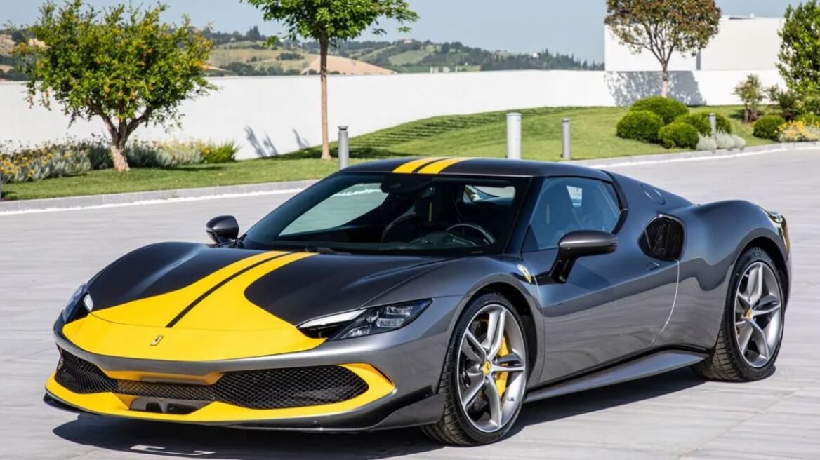 Η Ferrari βγάζει την πρίζα και αγριεύει