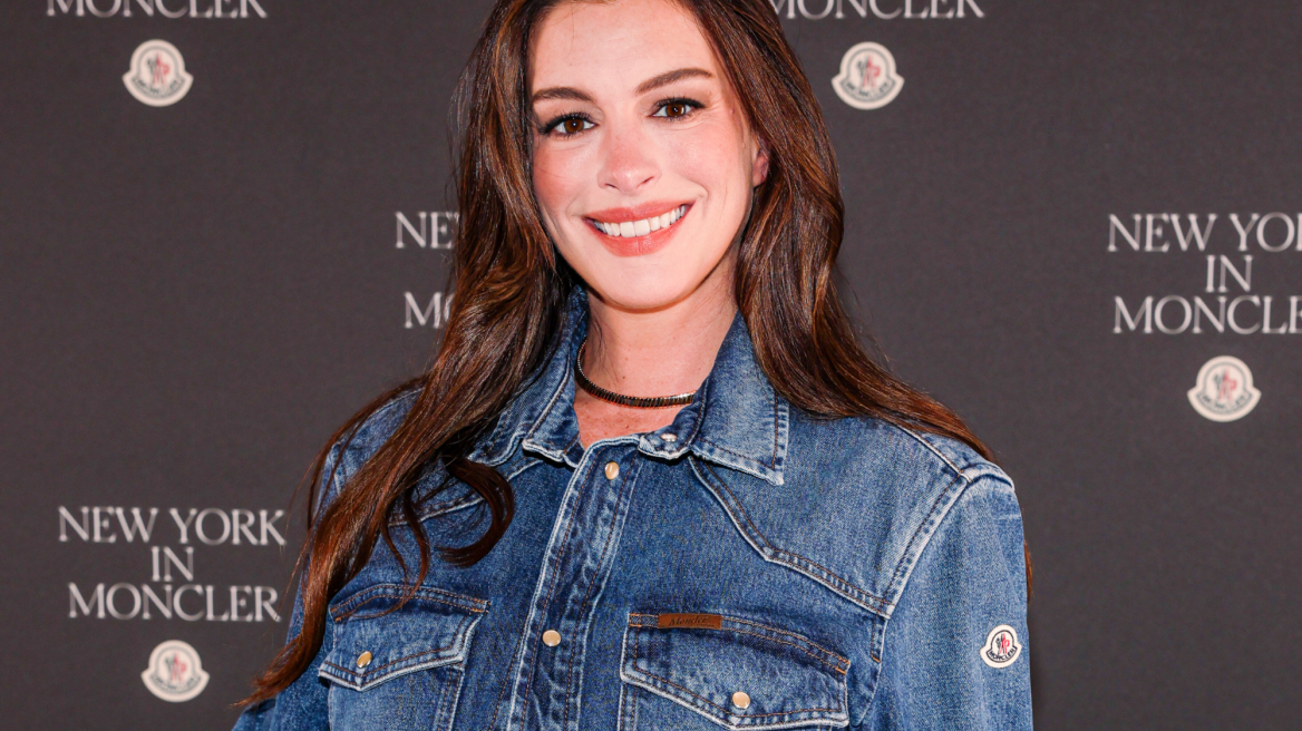 Η Anne Hathaway αποδεικνύει ότι οι διαφάνειες έχουν θέση και στο maternity style
