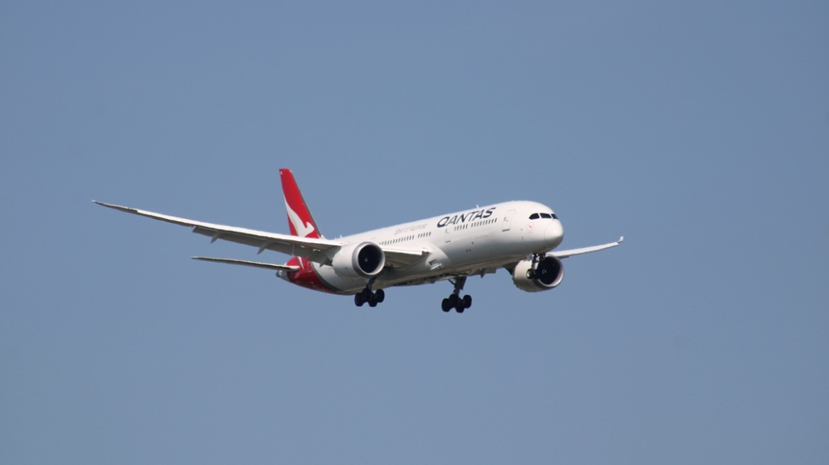 Πτήση της Qantas καθηλώθηκε στη Ρώμη λόγω… κοριών