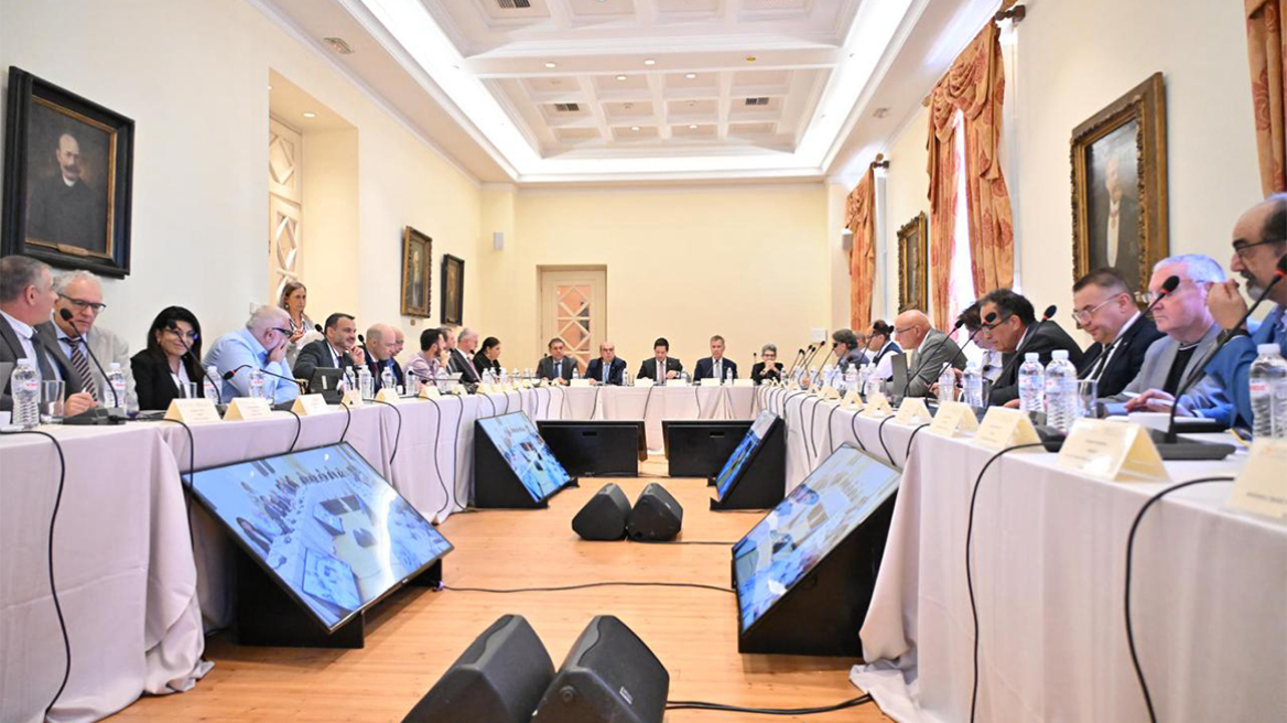 Προτάσεις για ενίσχυση του αυτοδιοίκητου και εισαγωγή στα ΑΕΙ, στην Προσύνοδο των Πρυτάνεων