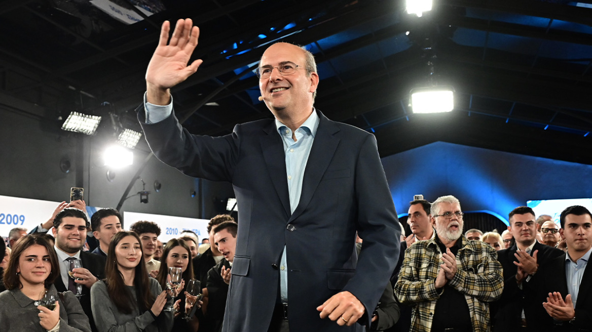 «Στις εκλογές του 2027 κρίνεται το μέλλον της χώρας, πάρτε στην πλάτη σας την μάχη»: Μεγάλη προσέλευση στην εκδήλωση του Κωστή Χατζηδάκη για τα 52 χρόνια της ΟΝΝΕΔ
