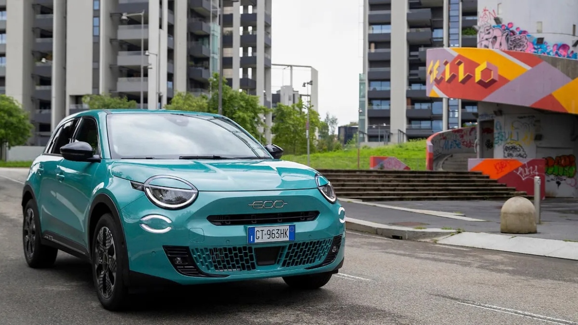 Η νέα τιμή του Fiat 600 Hybrid Icon