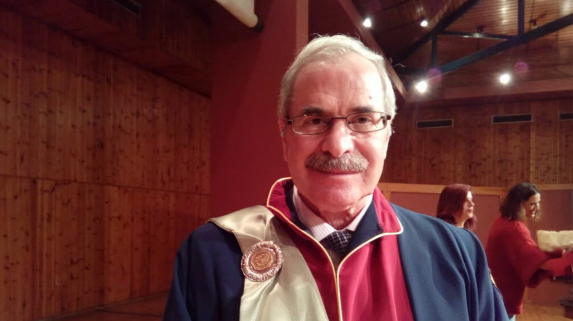 Χριστόφορος Χαραλαμπάκης, Ακαδημαϊκός: Αδιάλειπτη ιστορία 4.000 χρόνων έχει η ελληνική γλώσσα