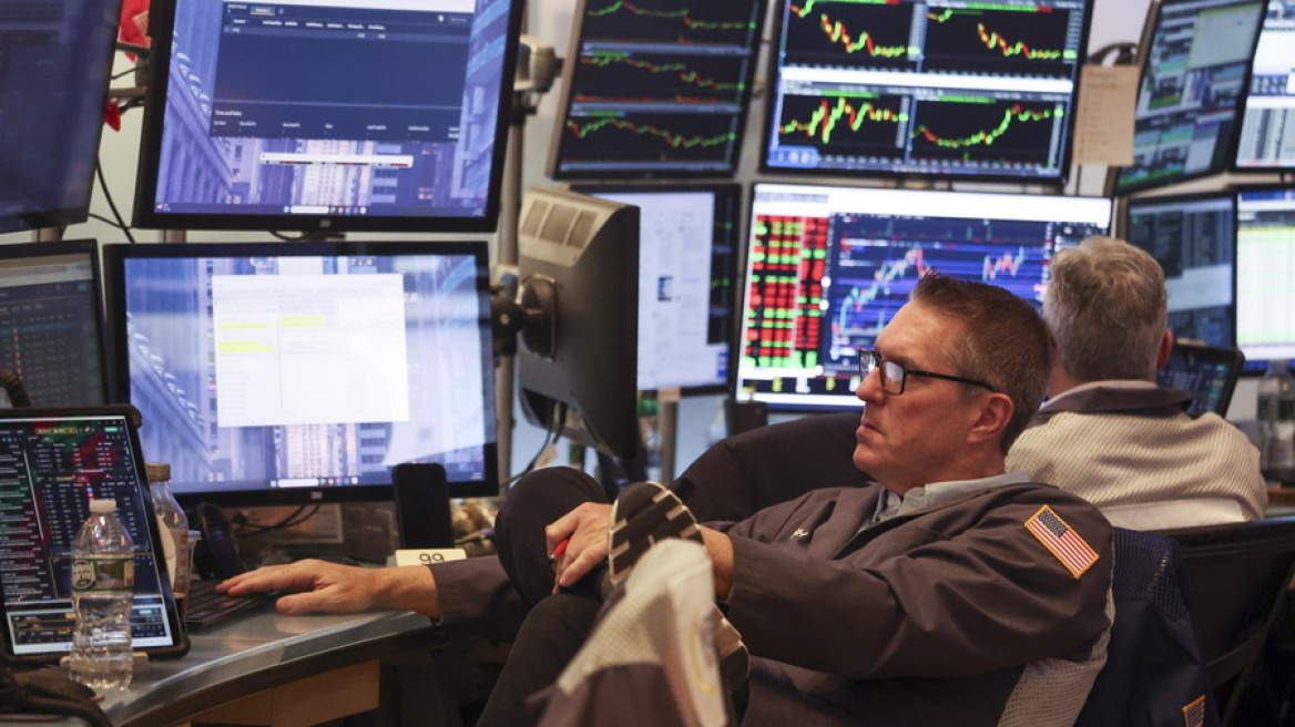 Wall Street: Μεγάλες απώλειες για τον Dow Jones - Το ράλι του πετρελαίου και οι φόβοι για τον πληθωρισμό πιέζουν τις αγορές