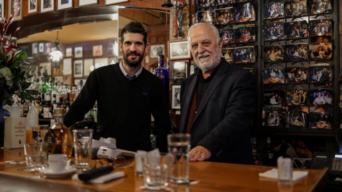 Ο Γιάννης Αλαμπάνος αφηγείται την ιστορία του Galaxy