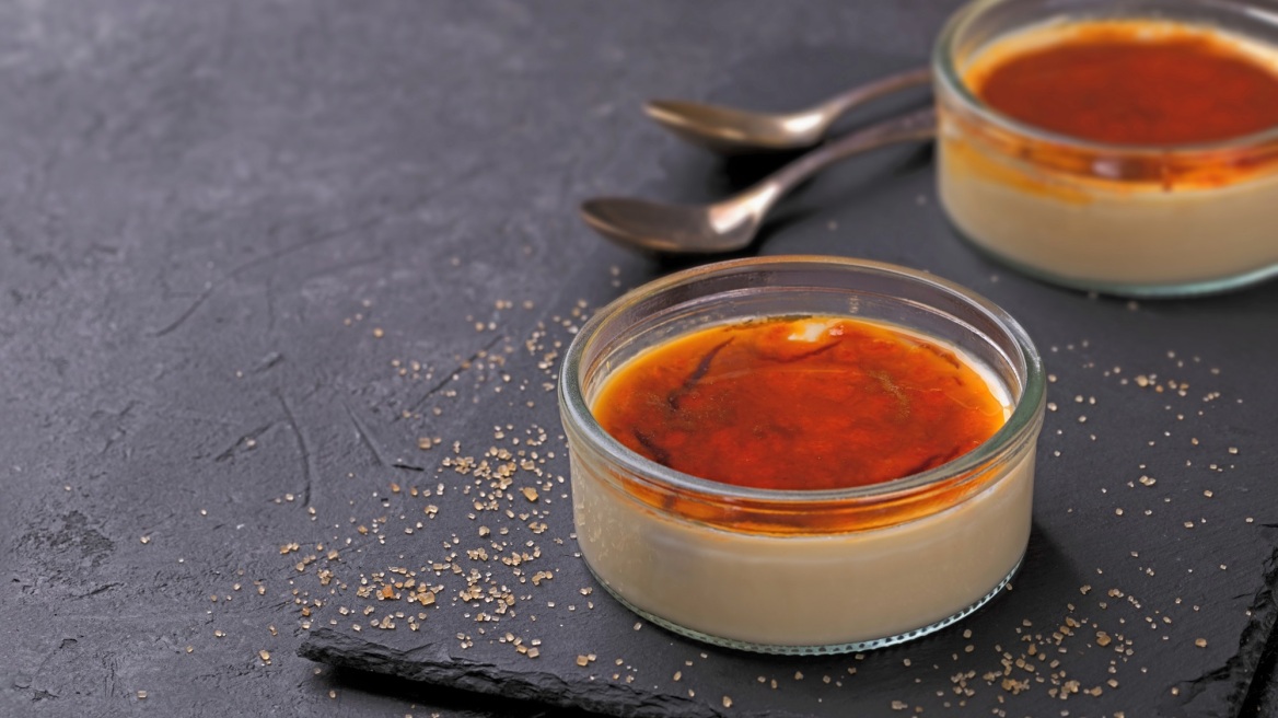 Από το ρυζόγαλο μέχρι την panna cotta, η απόλαυση έρχεται με το κουτάλι