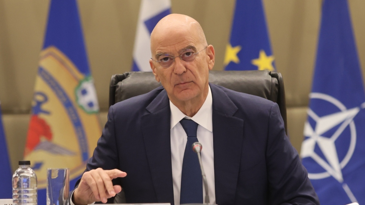 Δένδιας στον Ιορδανό πρέσβη για την επίθεση σε ελληνορθόδοξο ναό: Προτεραιότητά μας η προστασία των χριστιανικών πληθυσμών στη Μέση Ανατολή