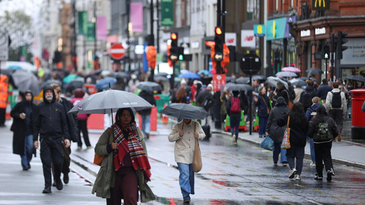 H Oxford Street του Λονδίνου μετατράπηκε σε πεζόδρομο, δείτε βίντεο και φωτογραφίες