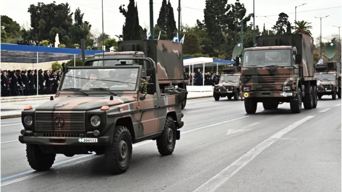 Τα θρυλικά Mercedes και Steyr του Ελληνικού Στρατού – Τι αλλάζει το 2026;