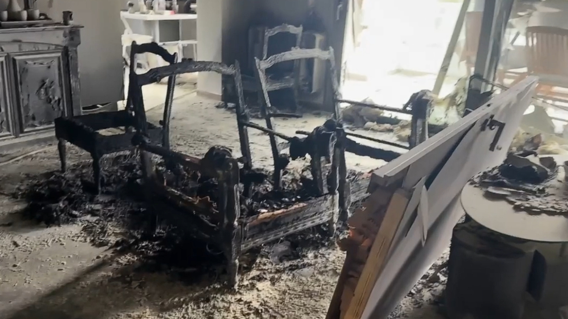 Στη Λευκάδα συνελήφθη ο υπαξιωματικός του Πολεμικού Ναυτικού που έκαψε το σπίτι πρώην συντρόφου του στην Γλυφάδα