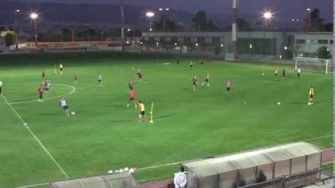 Πλάνα από την πρώτη προπόνηση της ομάδας με τον Μίτσελ