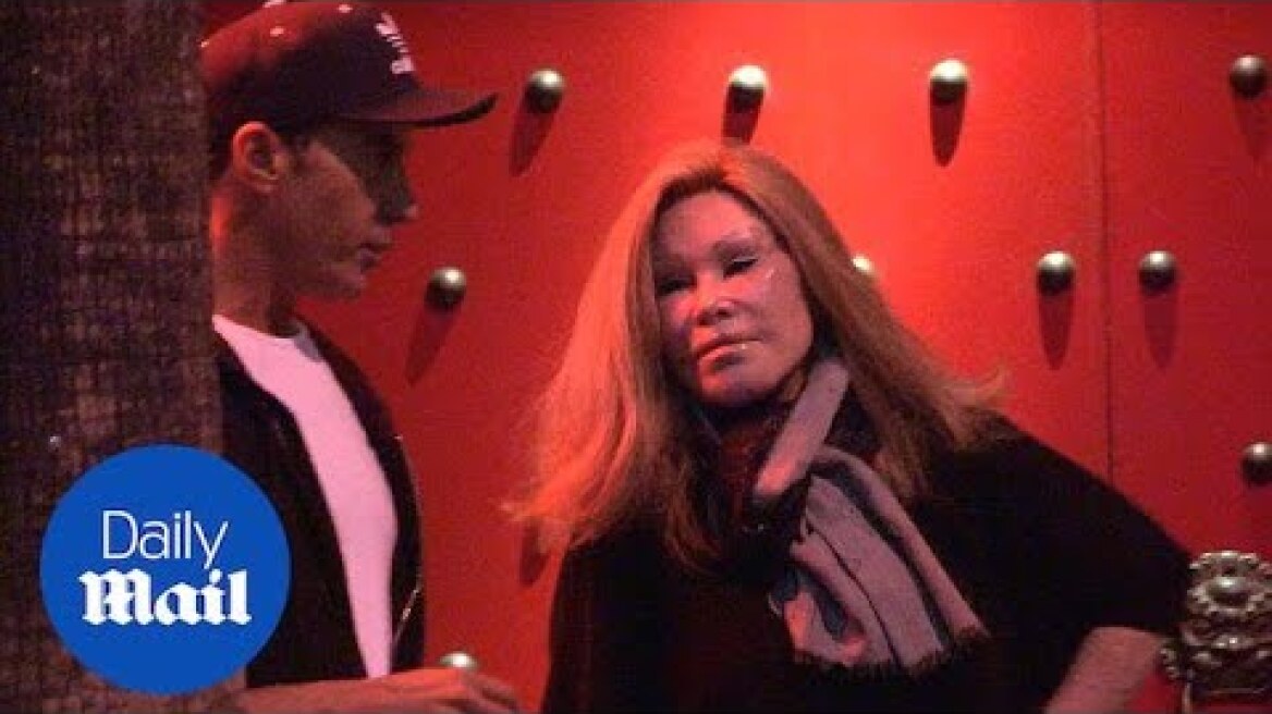 'Catwoman' Jocelyn Wildenstein out in Los Angeles in 2014 - Daily Mail